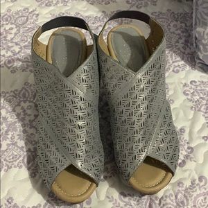 Kenneth Cole Wedges & American Eagle tennis shoes